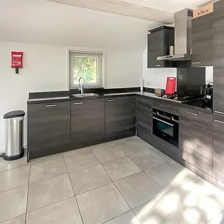 Geheim Semesterbostad *